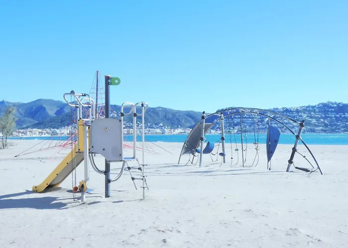 Res. Baie 11 * 罗萨斯